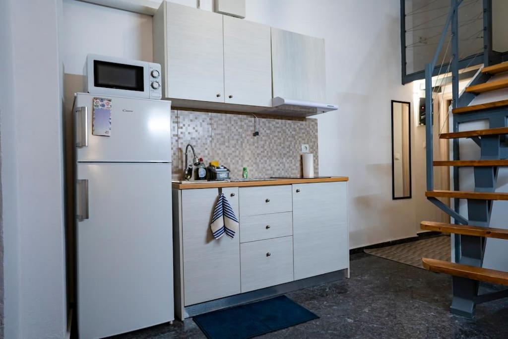 Loftliving 1 By Αττικο Νοσοκομειο Leilighet Athen Eksteriør bilde